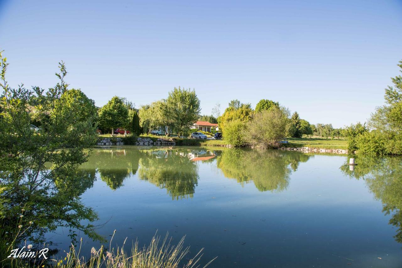 Hotel Paradise Challets And Camping Sarrecave Esterno foto