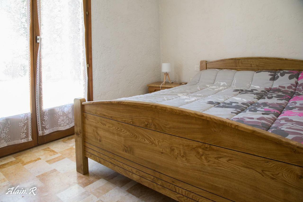 Hotel Paradise Challets And Camping Sarrecave Esterno foto